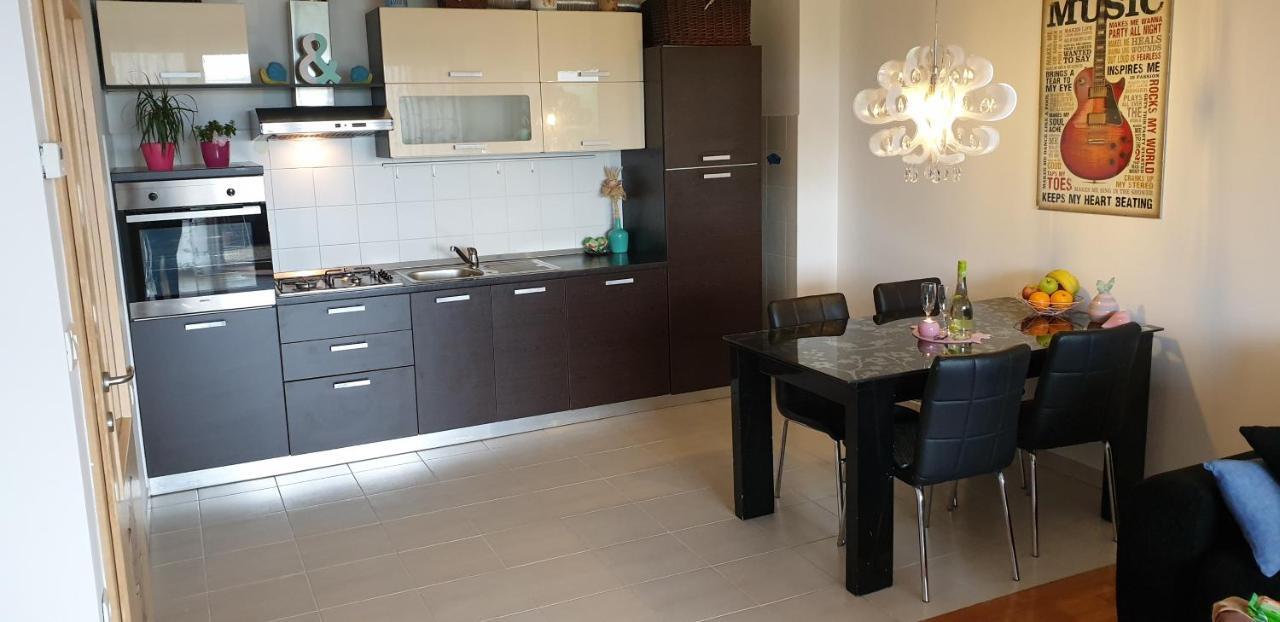 Appartement Apartma Orange à Koper Extérieur photo